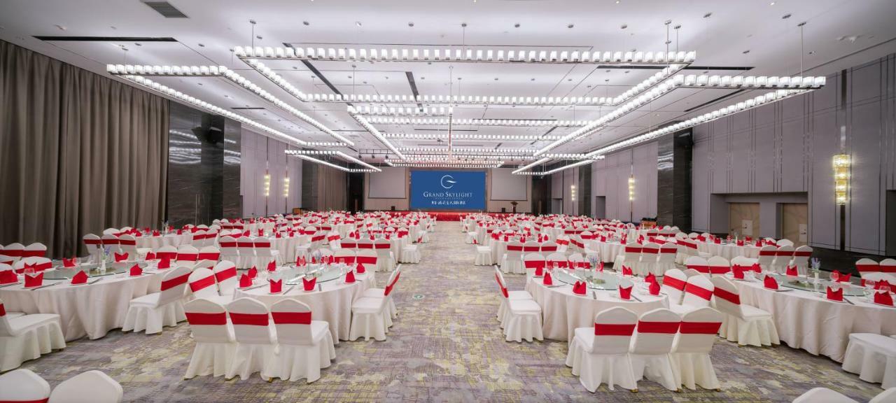 Grand Skylight International Hotel Haoyue Shenzhen Baoan Int'L Exhibition Center Extérieur photo