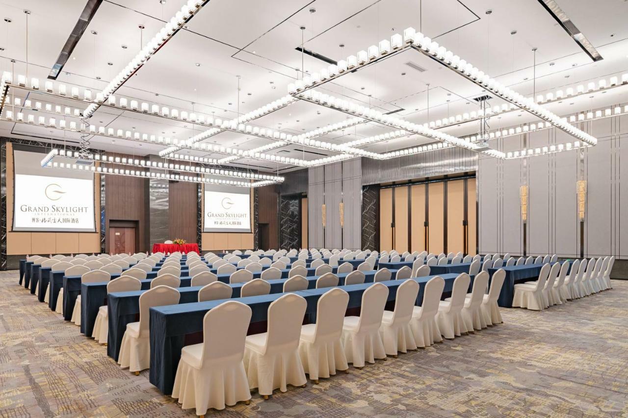Grand Skylight International Hotel Haoyue Shenzhen Baoan Int'L Exhibition Center Extérieur photo