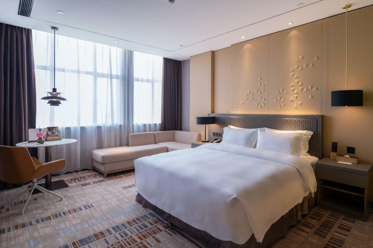 Grand Skylight International Hotel Haoyue Shenzhen Baoan Int'L Exhibition Center Extérieur photo